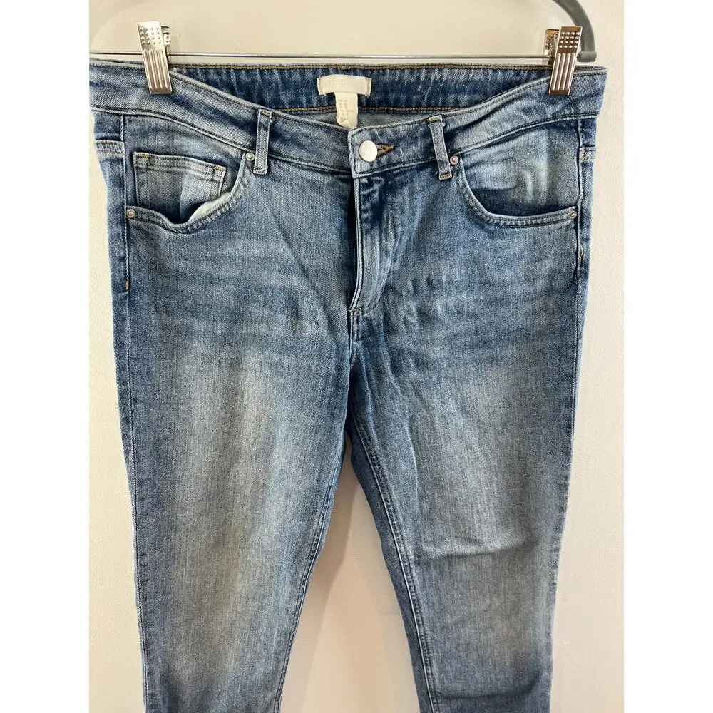 H&M Conscious Medium Wash Blue Skinny Jeans Raw Frayed Hem Mid-Rise Size 10 40